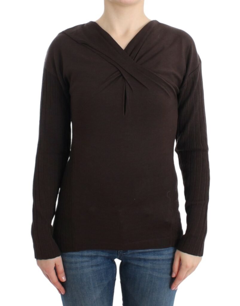 Brown knitted wool sweater